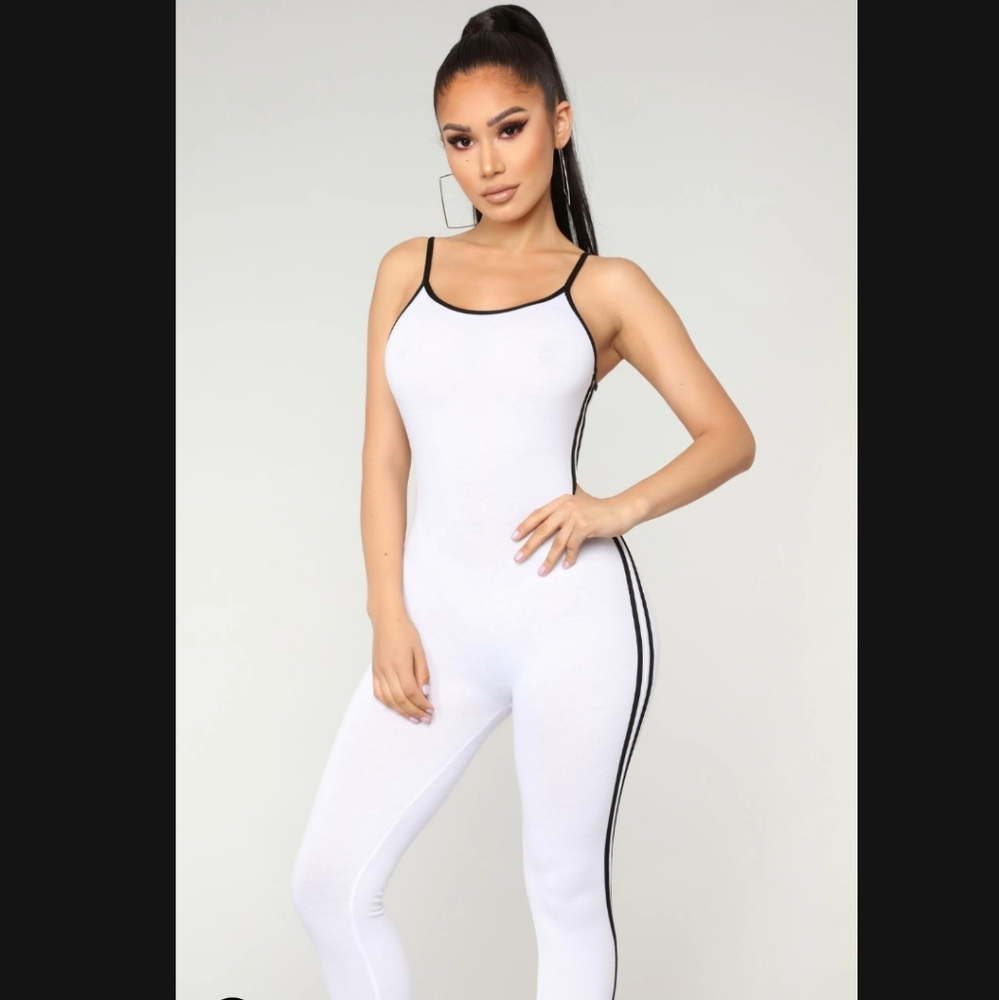 Fashion Nova Post gym selfie jumpsuit